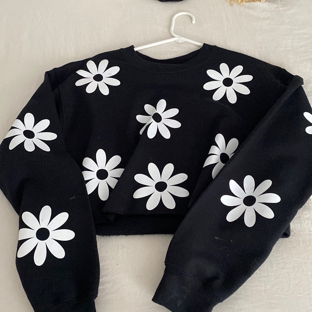 Little Lady Baby cropped floral sweater